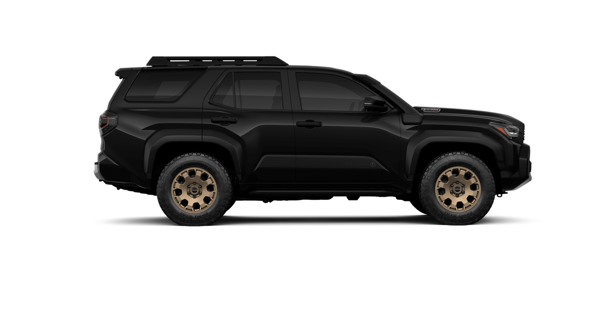 2026 Toyota 4Runner i-FORCE MAX 4Runner Trailhunter