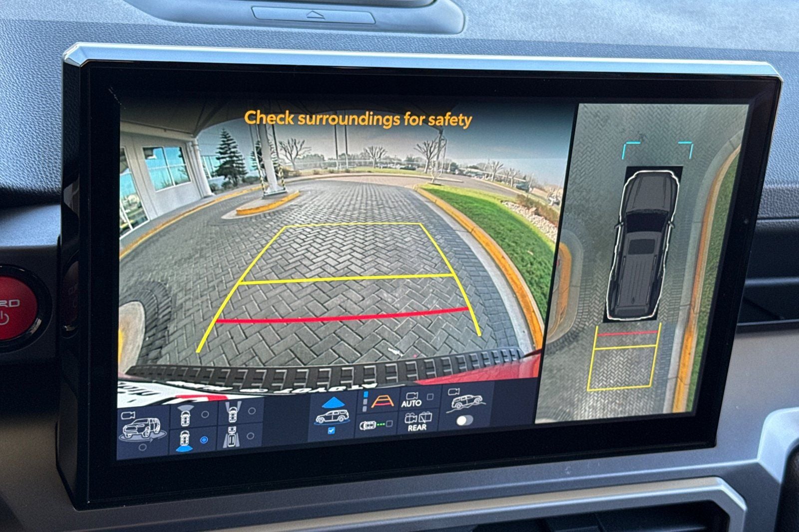 2026 Toyota 4Runner i-FORCE MAX 4Runner TRD Off-Road Premium