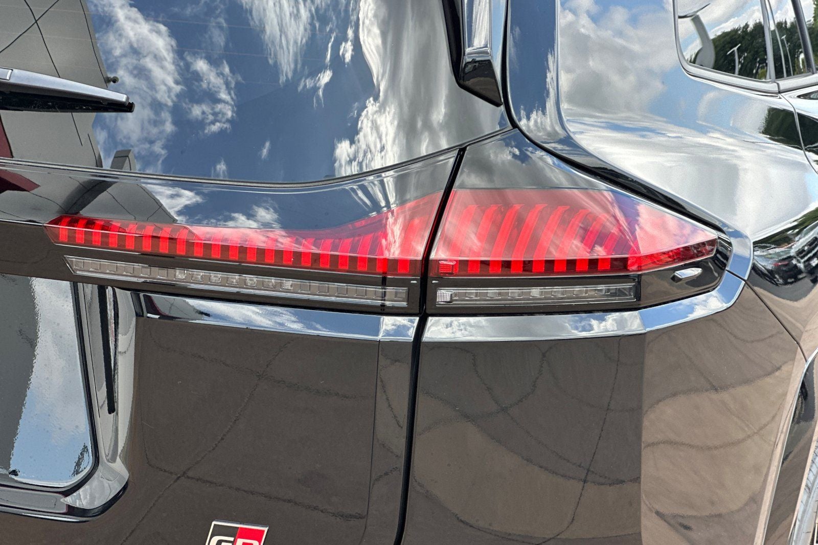 2026 Toyota RAV4 Plug-in Hybrid GR SPORT