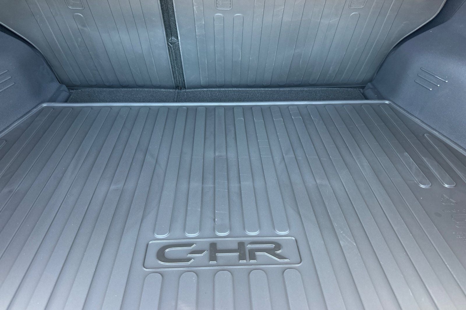 2026 Toyota C-HR XSE