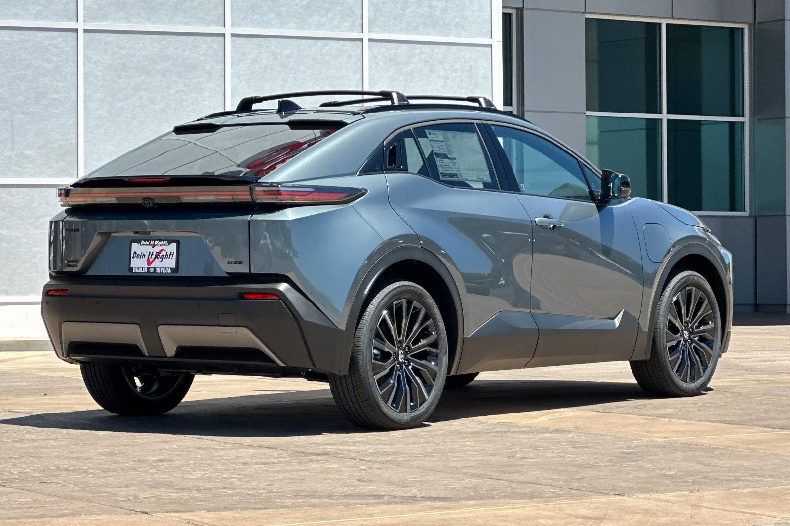 2026 Toyota C-HR XSE