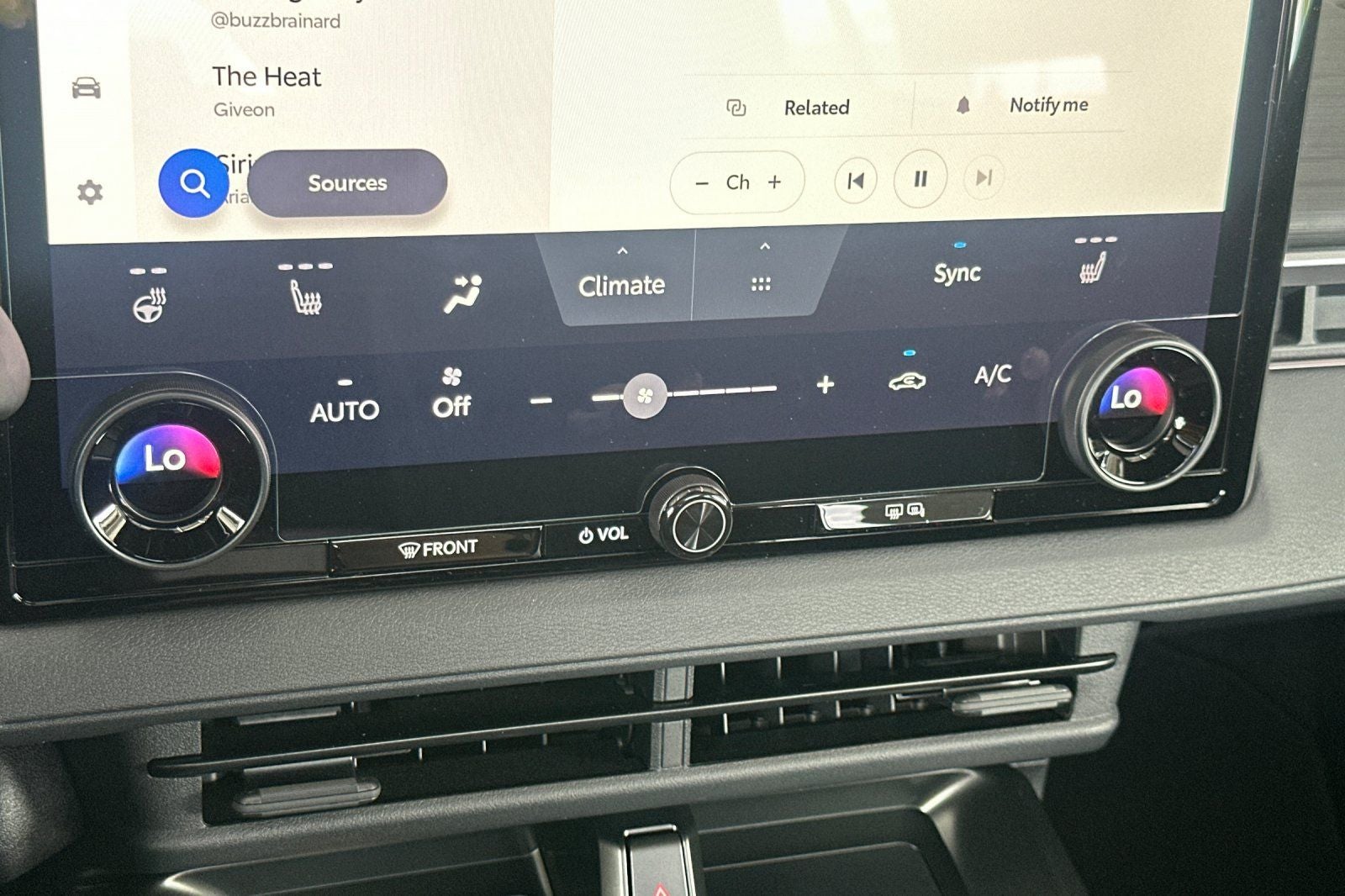 2026 Toyota C-HR XSE