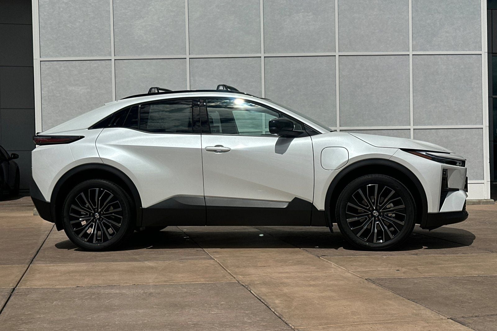 2026 Toyota C-HR XSE