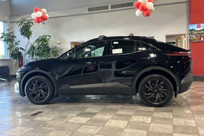 2026 Toyota C-HR SE