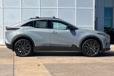 2026 Toyota C-HR XSE