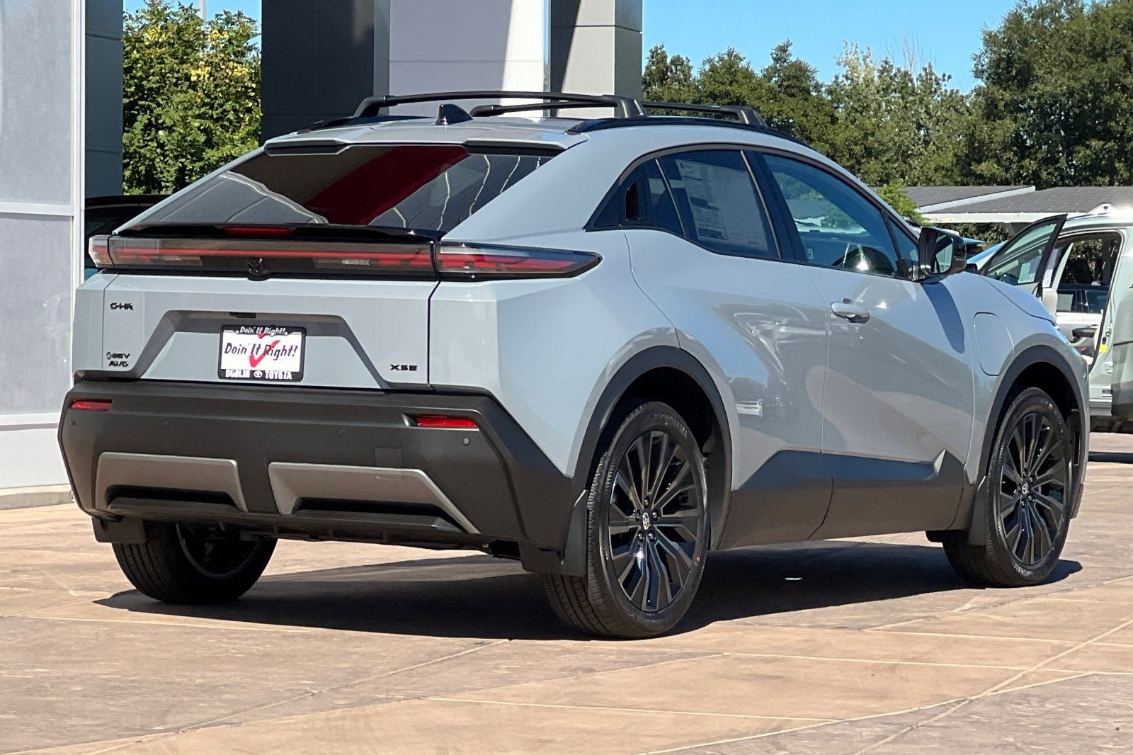 2026 Toyota C-HR XSE