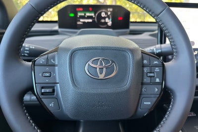 2027 Toyota C-HR SE