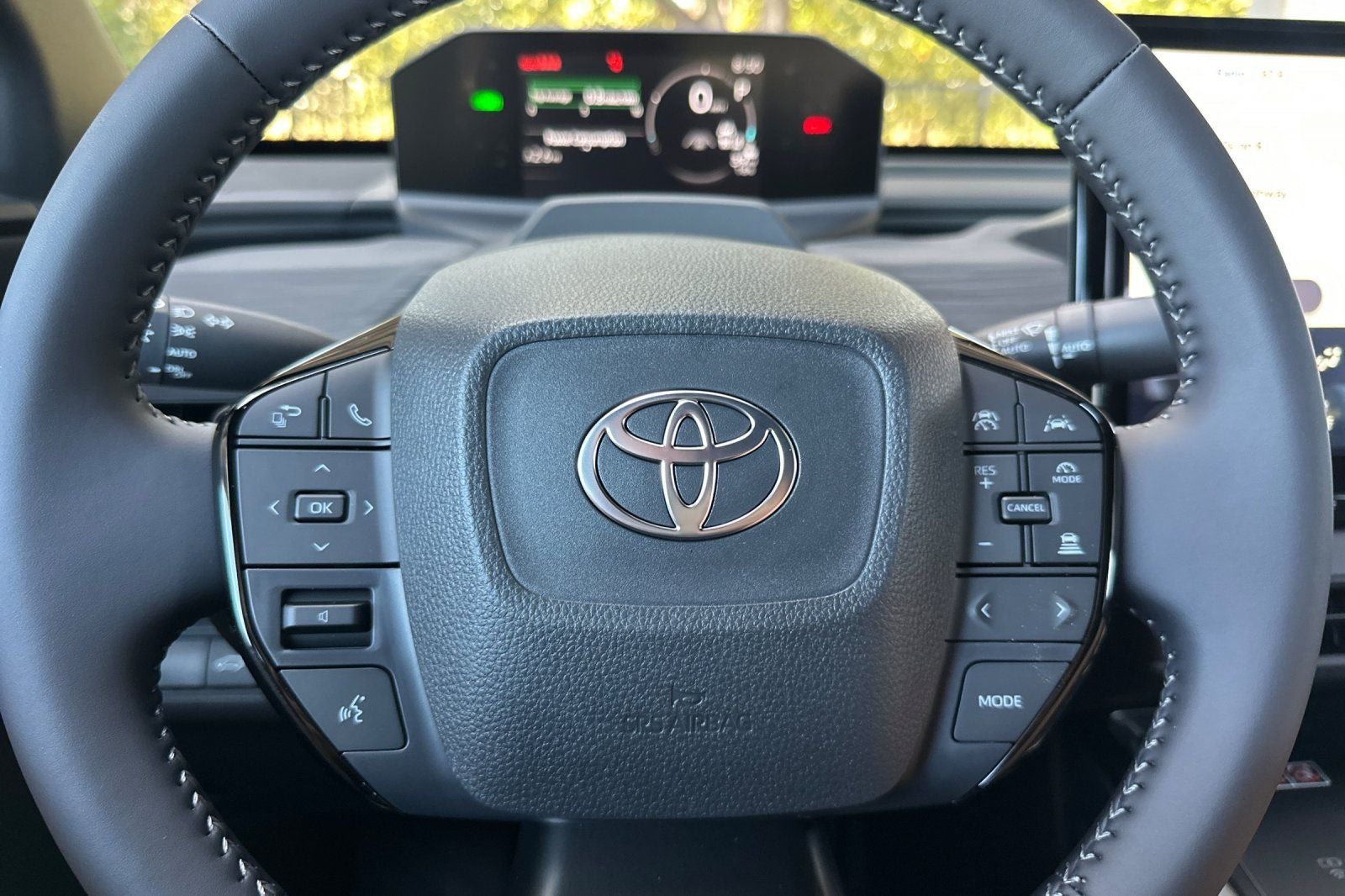 2027 Toyota C-HR SE