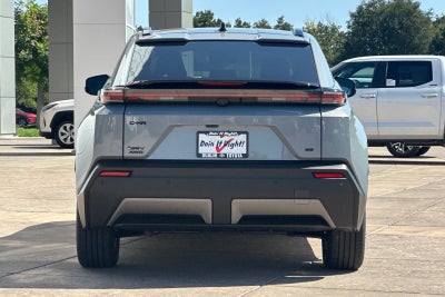 2027 Toyota C-HR SE