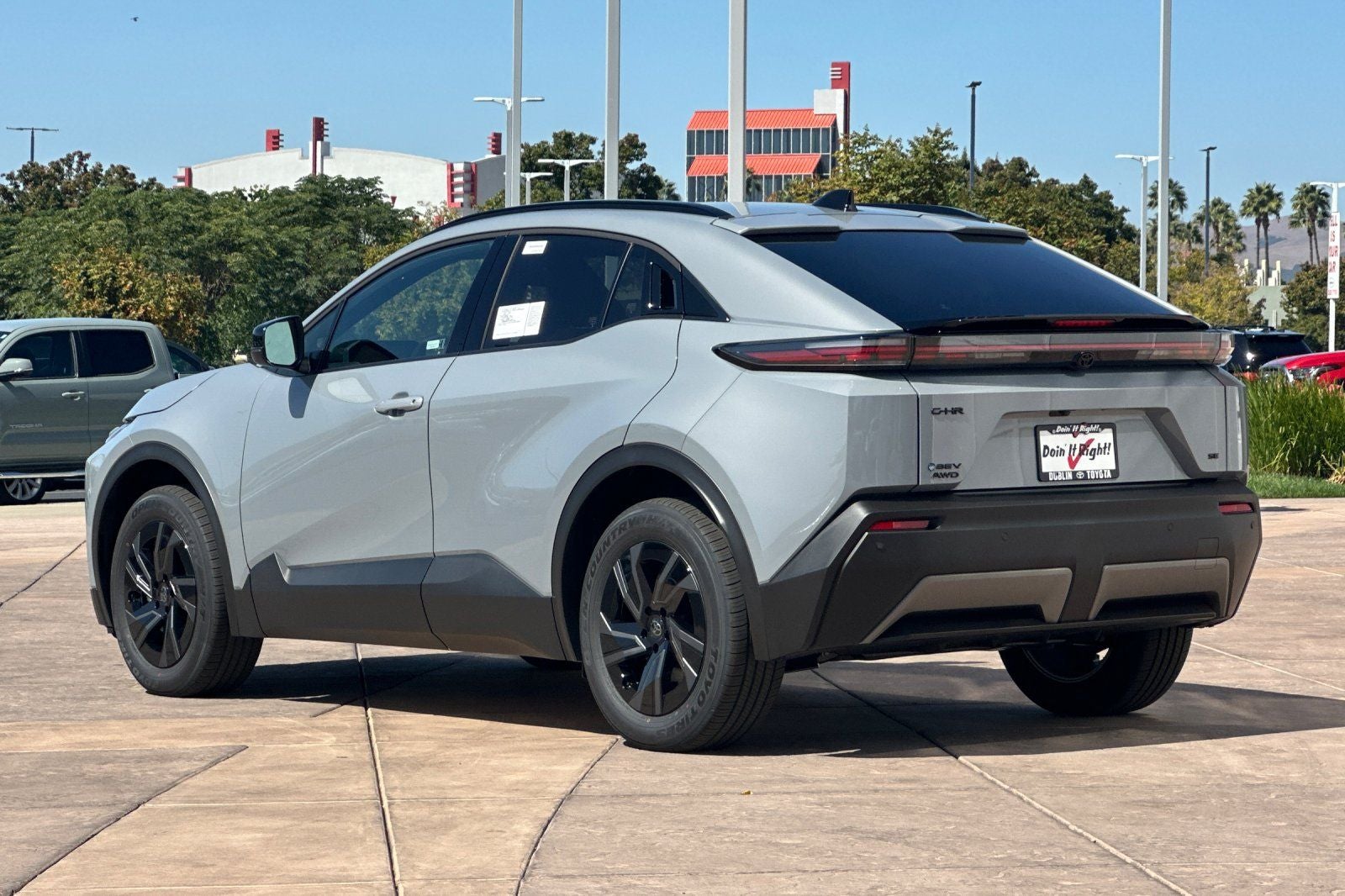 2027 Toyota C-HR SE