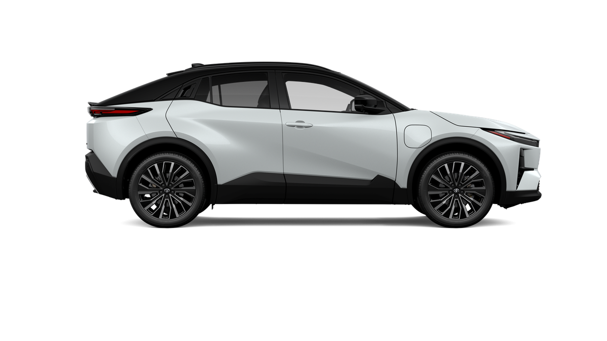2027 Toyota C-HR XSE