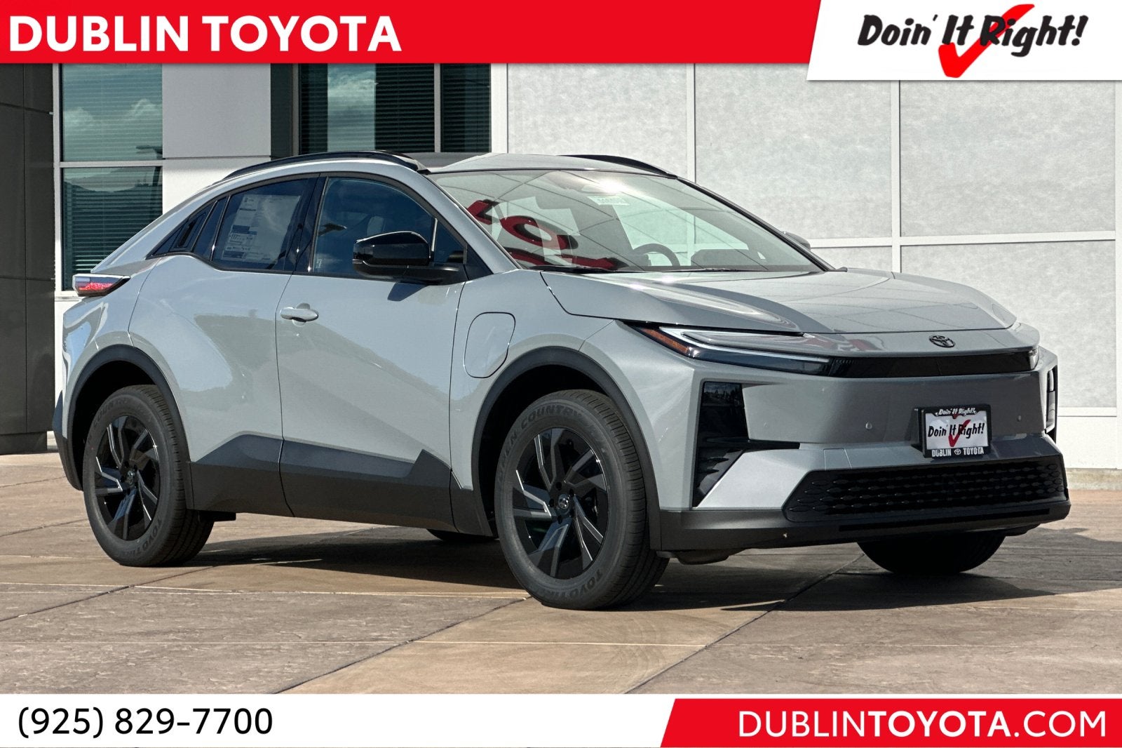2027 Toyota C-HR SE