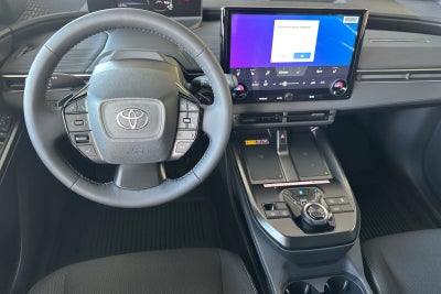 2027 Toyota C-HR SE