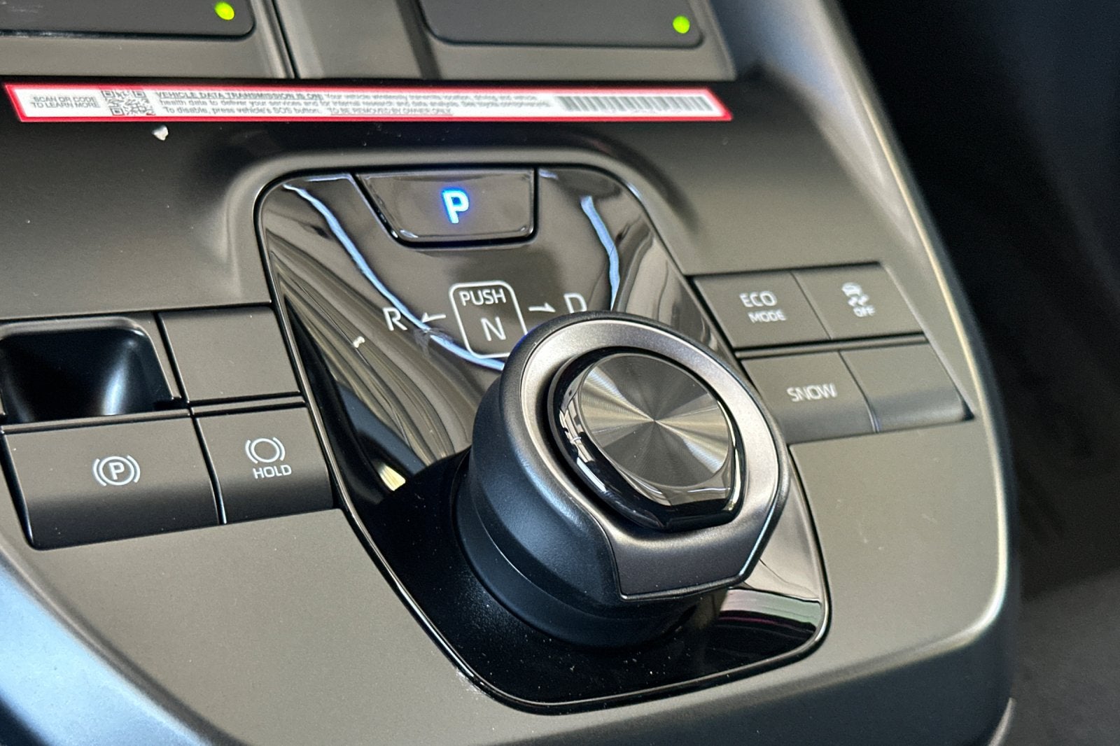 2027 Toyota C-HR SE