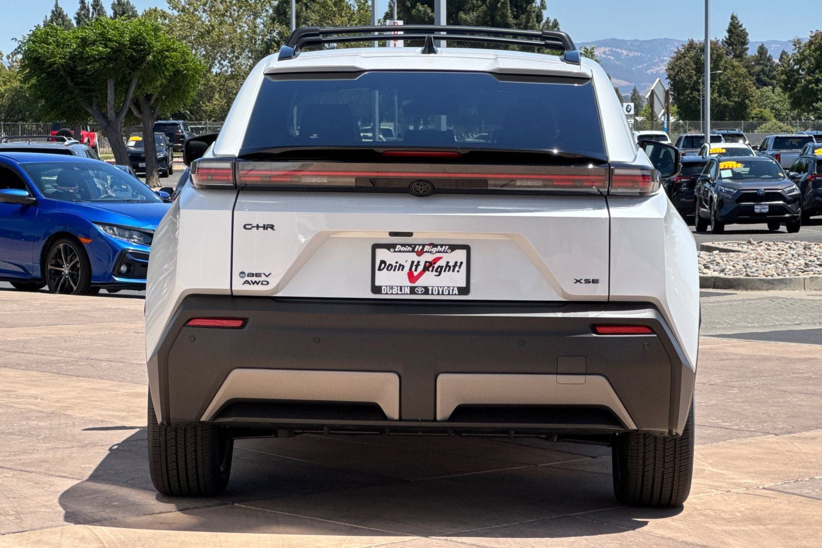2026 Toyota C-HR XSE