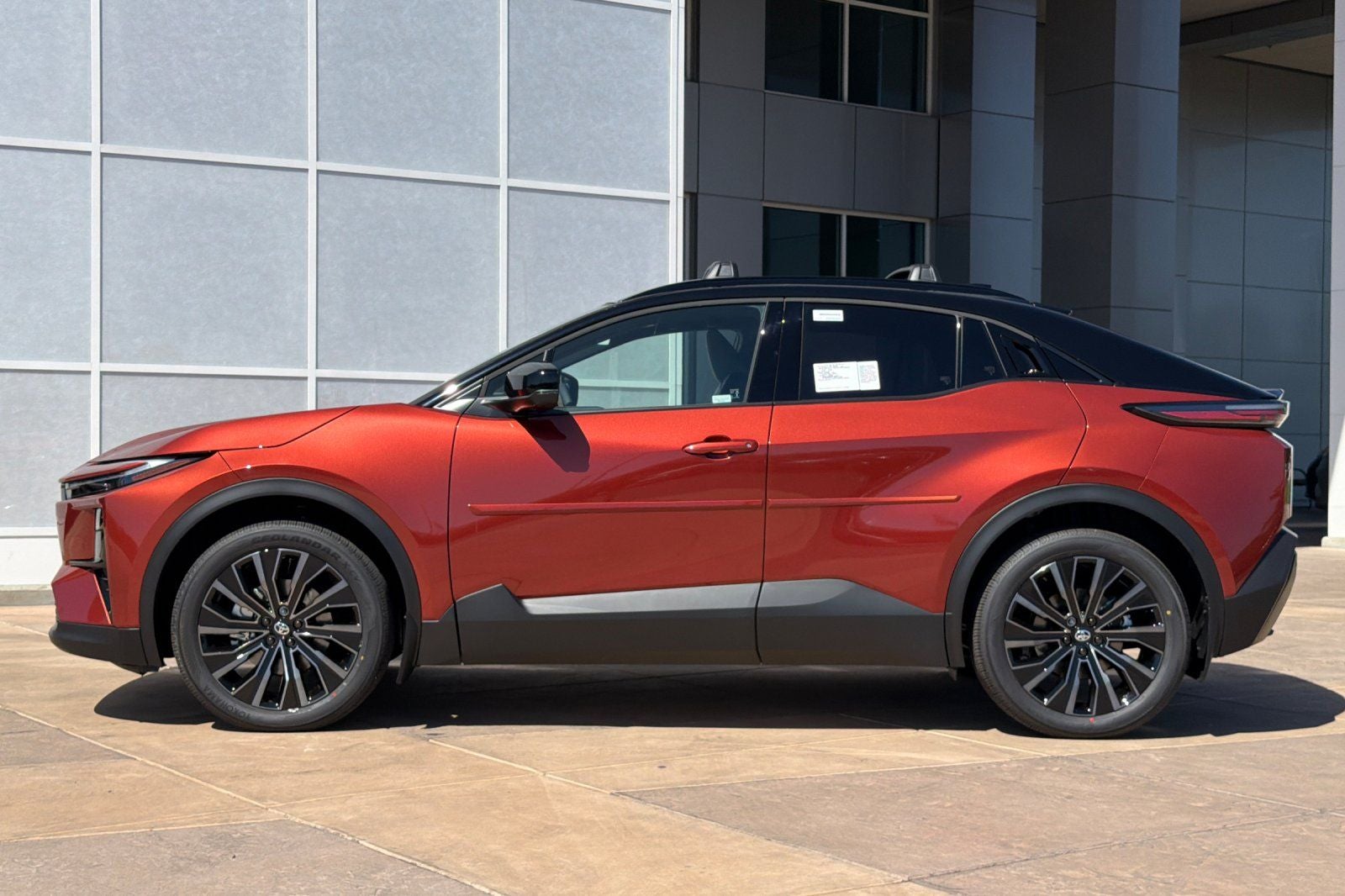 2026 Toyota C-HR XSE
