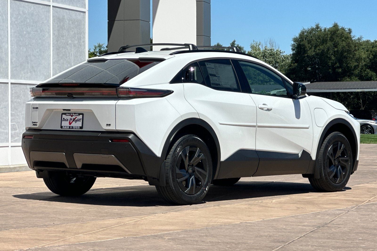 2026 Toyota C-HR SE