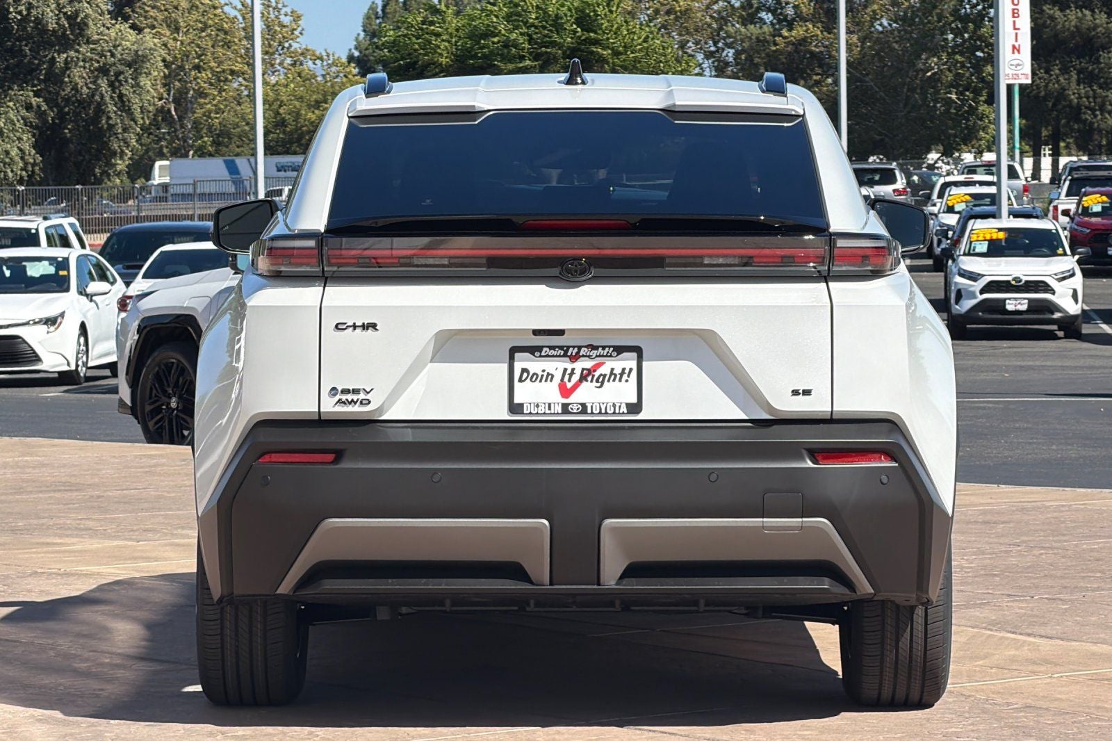 2026 Toyota C-HR SE