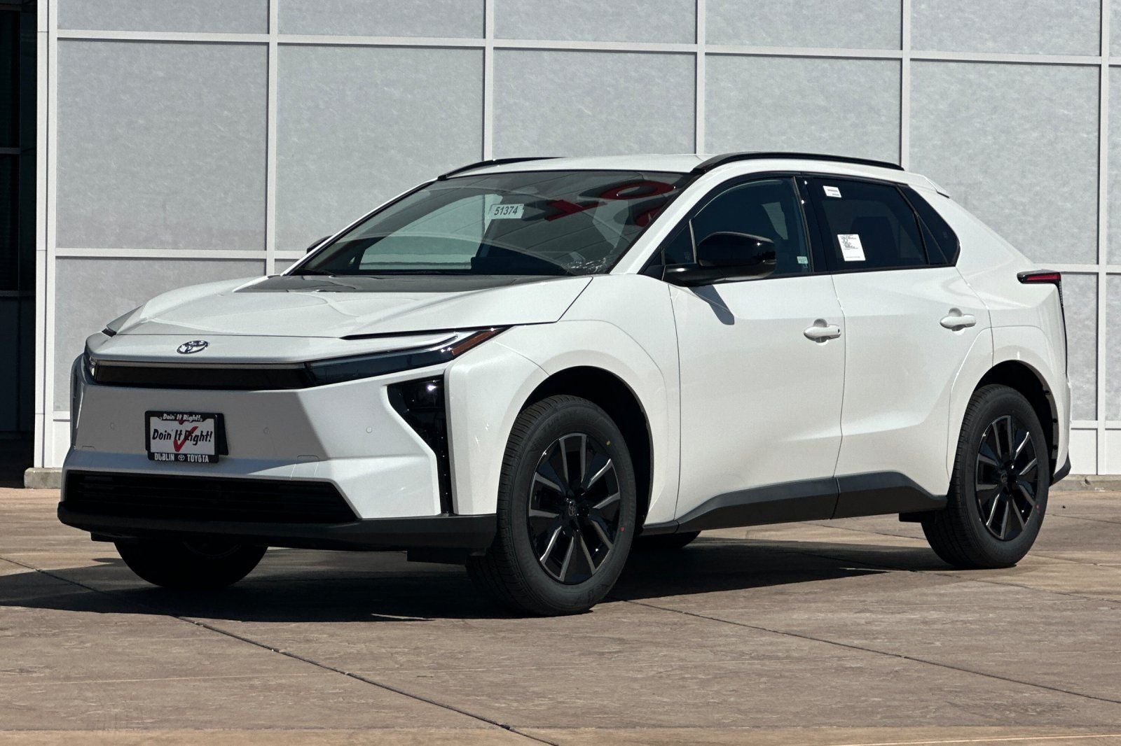 2027 Toyota bZ XLE