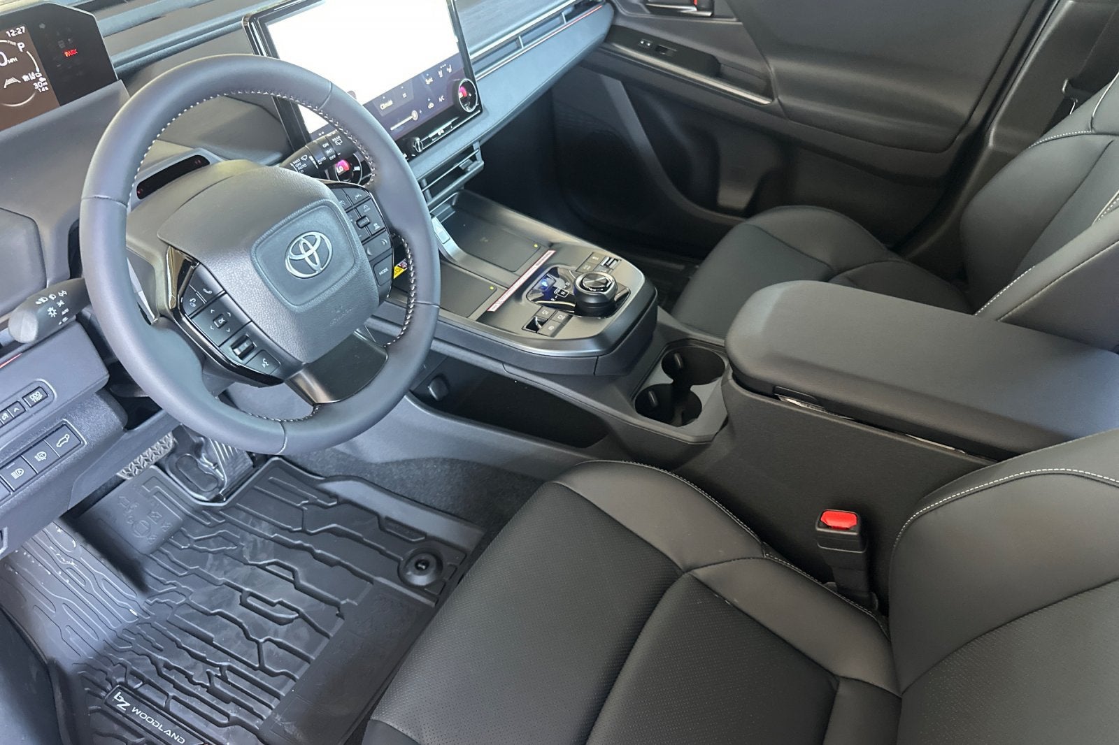 2027 Toyota bZ Woodland Premium
