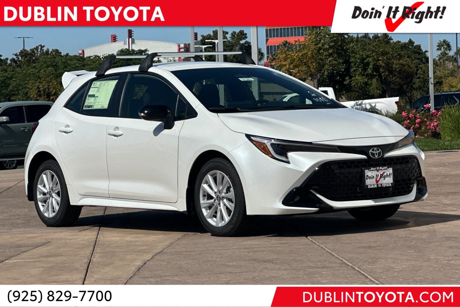 2027 Toyota Corolla Hatchback SE