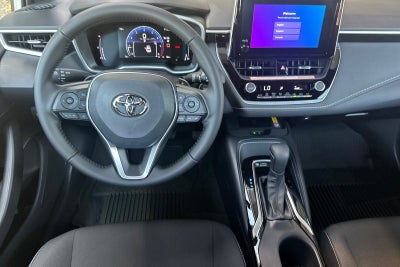 2027 Toyota Corolla Hatchback SE