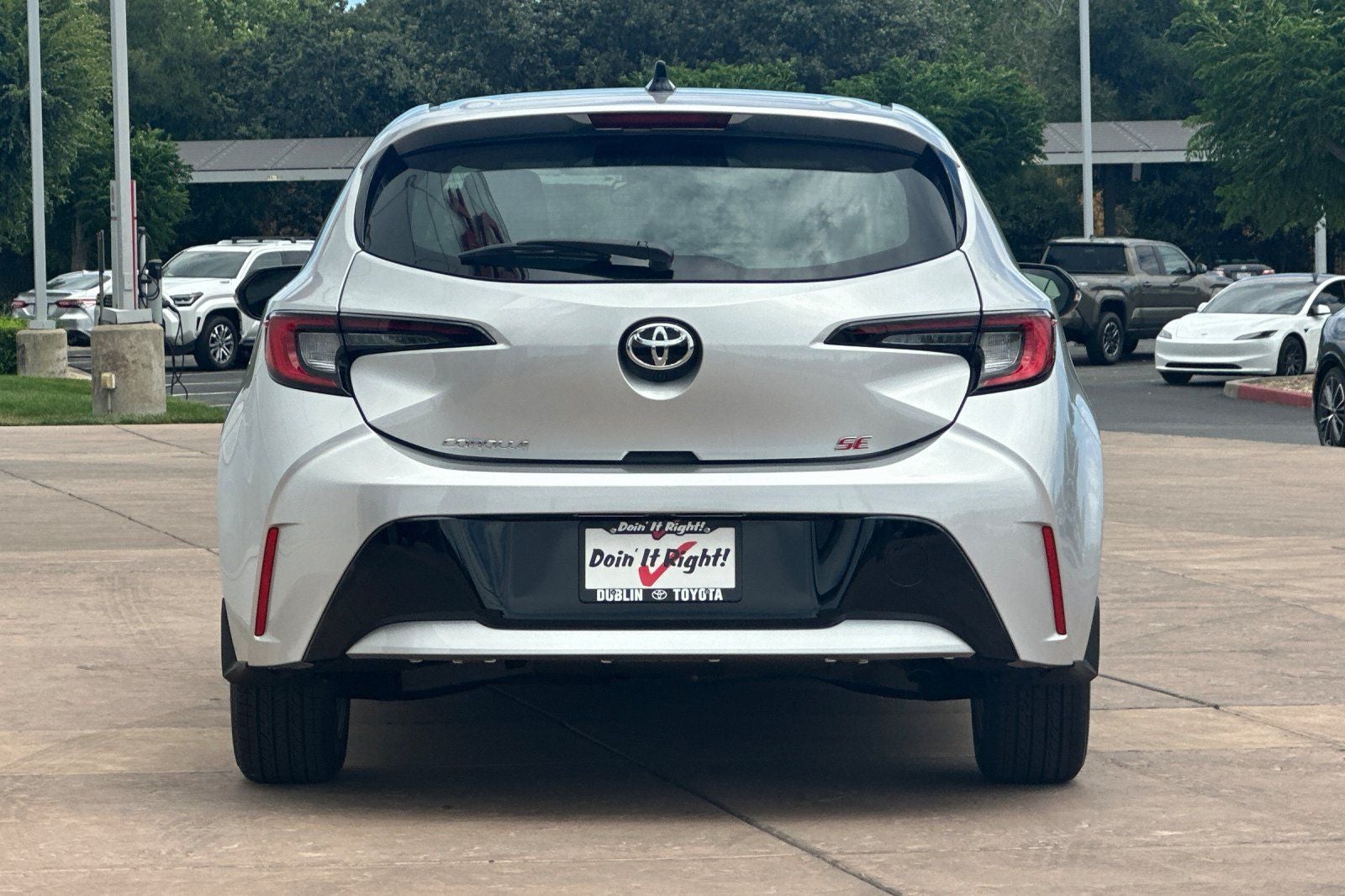 2026 Toyota Corolla Hatchback SE