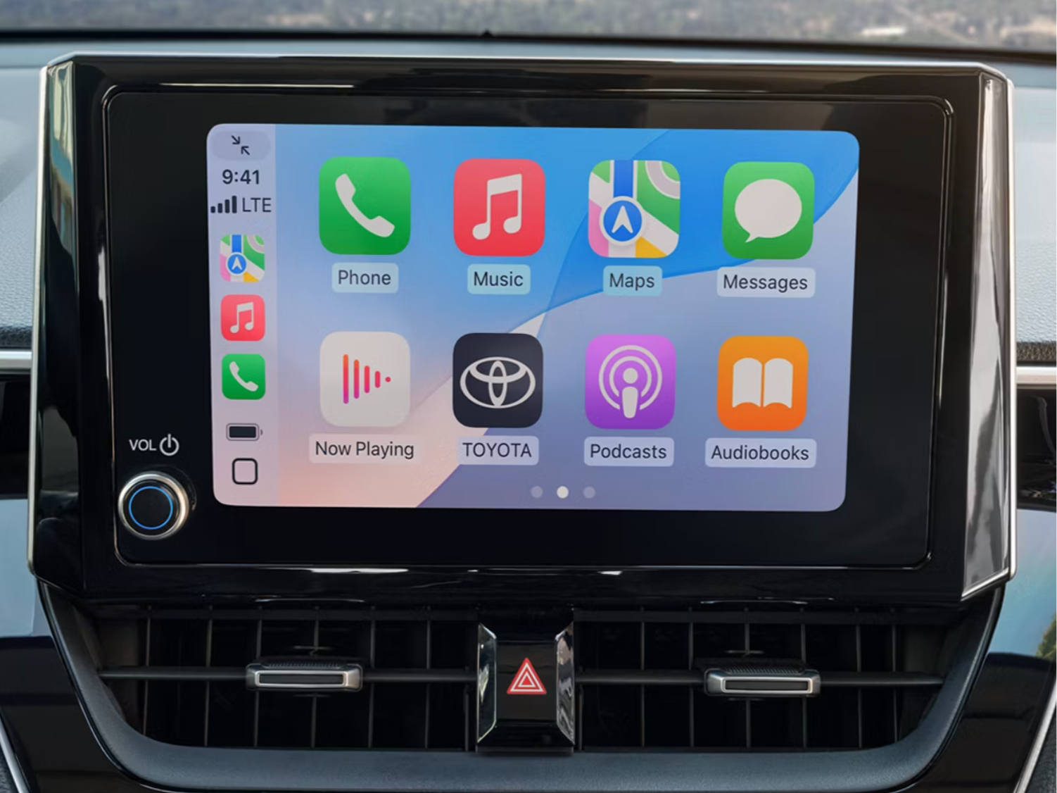 2025 Toyota Corolla Cross Hybrid Infotainment