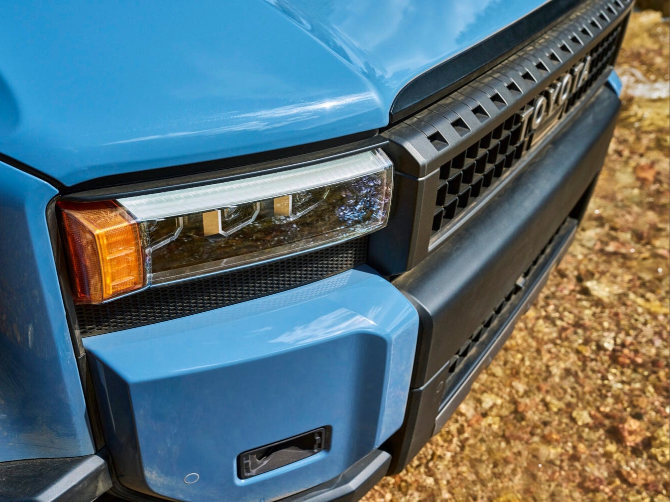 2025 Toyota Land Cruzer Light